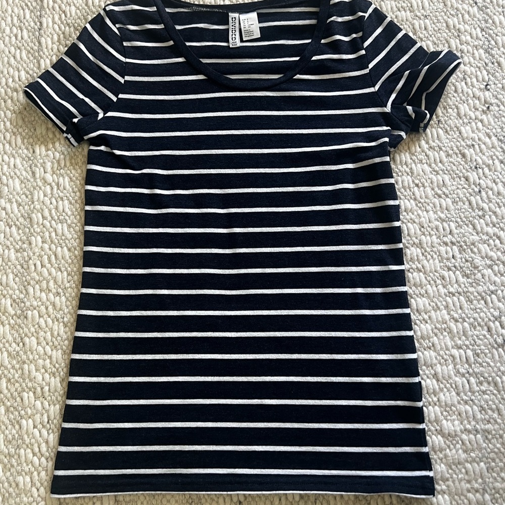 H&M Navy and White Striped Short Sleeve Tee